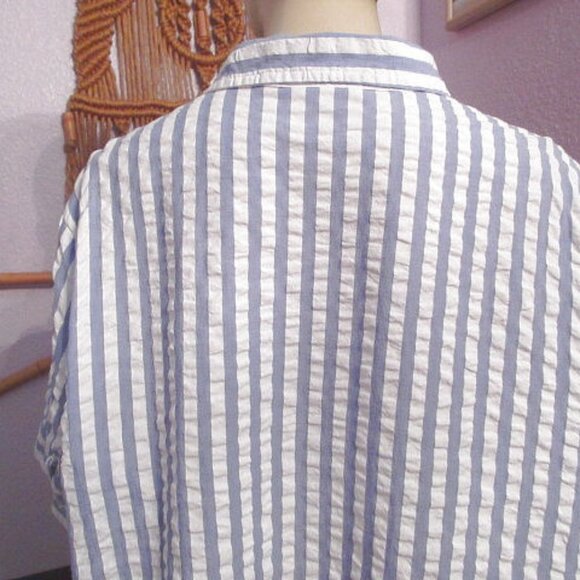 Country Store Seersucker Top Size 1X Embroidered Button Up Hummingbird Floral - Picture 9 of 10
